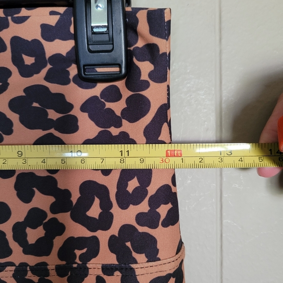 Beach Riot Piper Legging Leopard, M, matching bra also listed - Picture 8 of 11